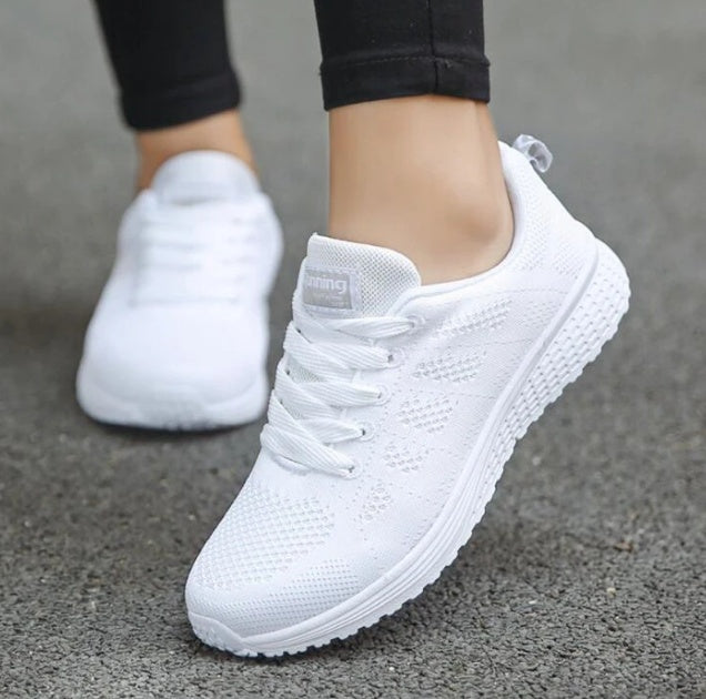 Women's Mesh Sports Sneakers